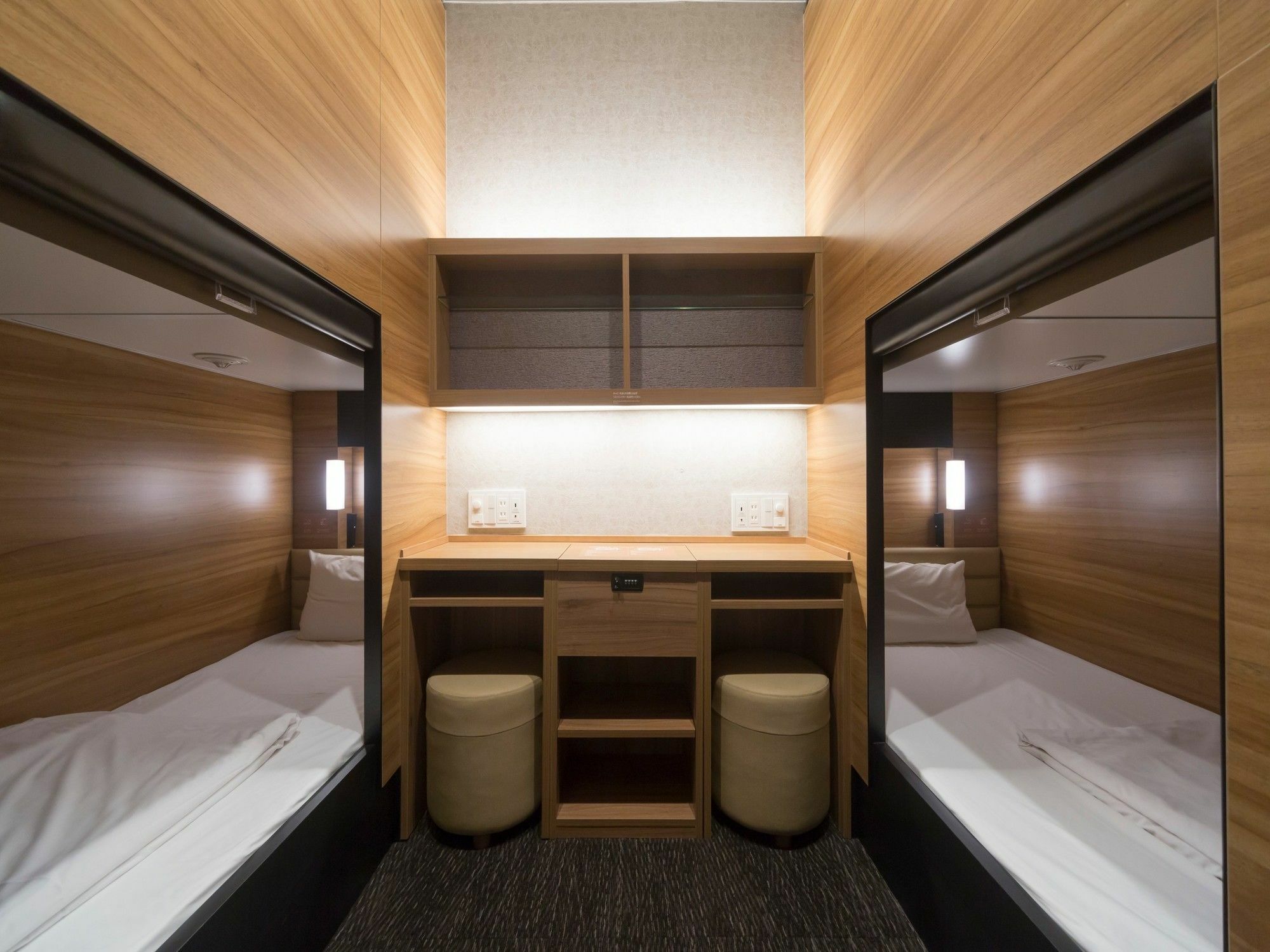 Global Cabin Tokyo Suidobashi Eksteriør billede